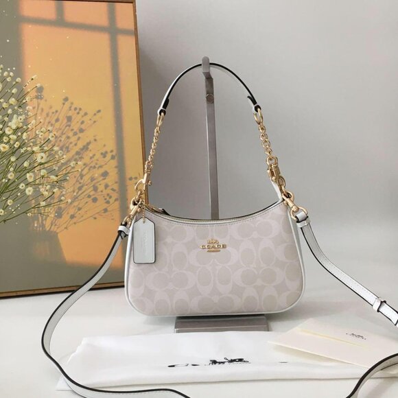 🍵Coach Teri Shoulder Bag - Picture 1 of 6